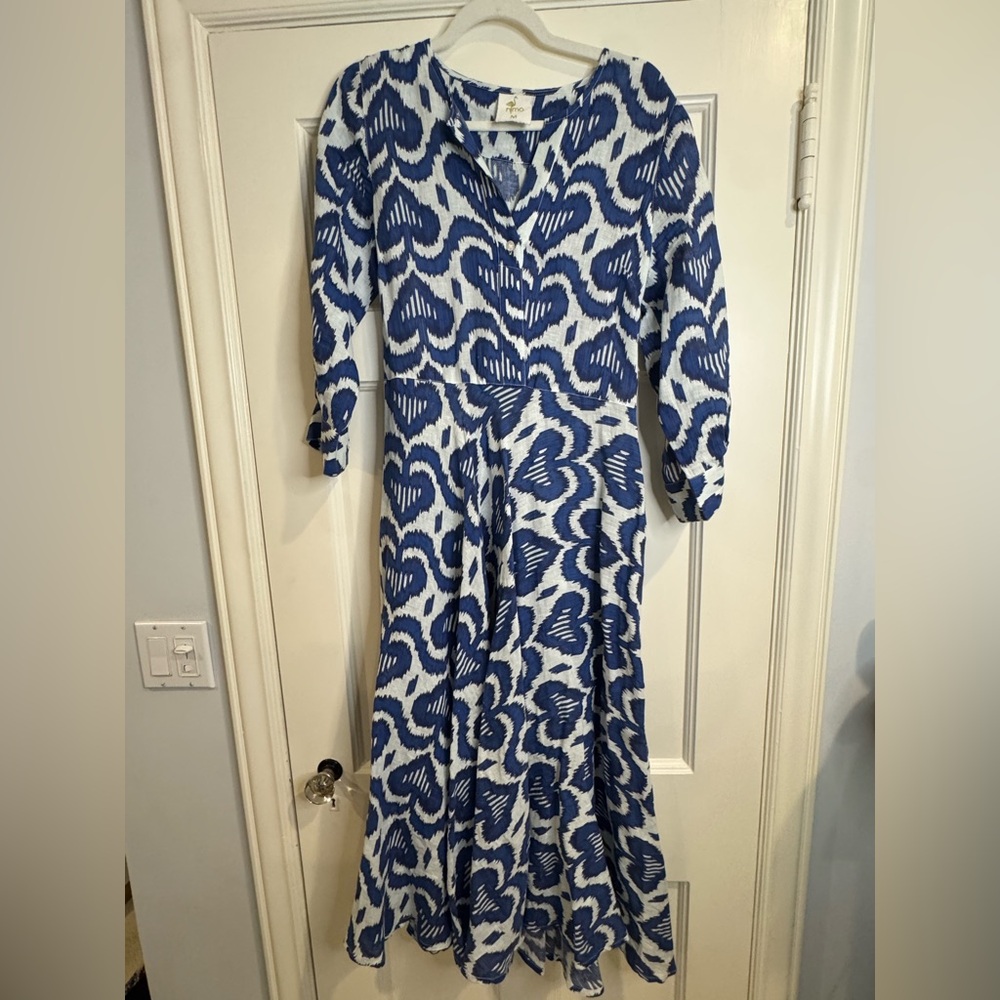 Chic Blue and White Long Sleeve Dress